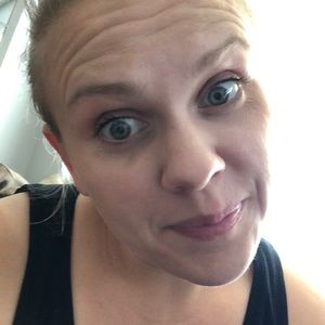 Meet your Posher, Mandy